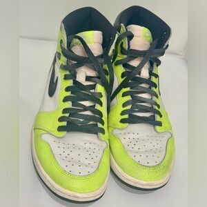 Nike High-Top Sneakers in Neon Green, White & Black